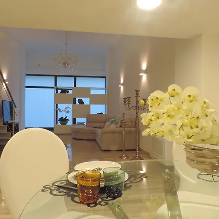 Best Holidays Loft Apartment *